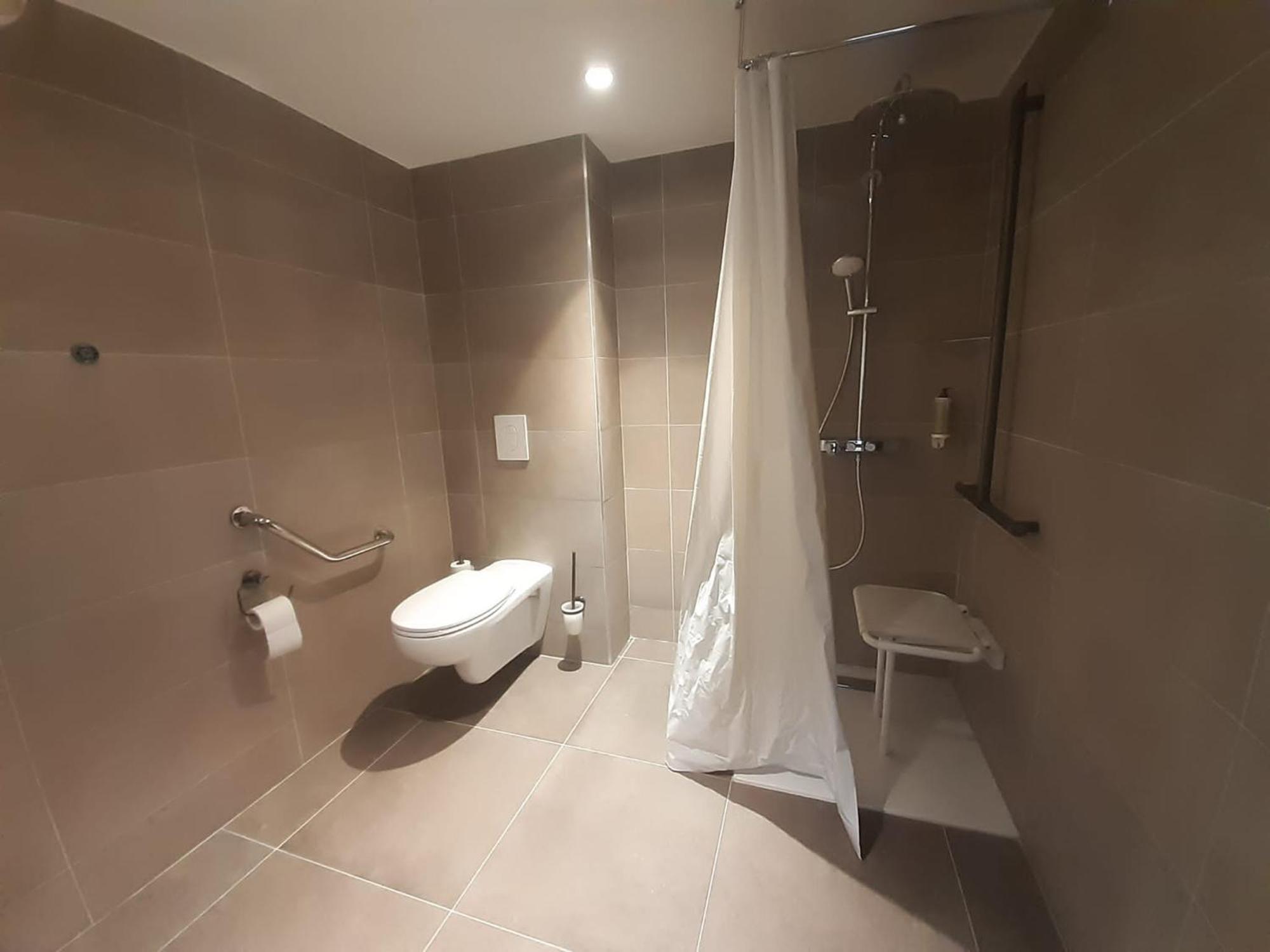 Hotel L'Escale Marine, The Originals Relais Crozon Esterno foto